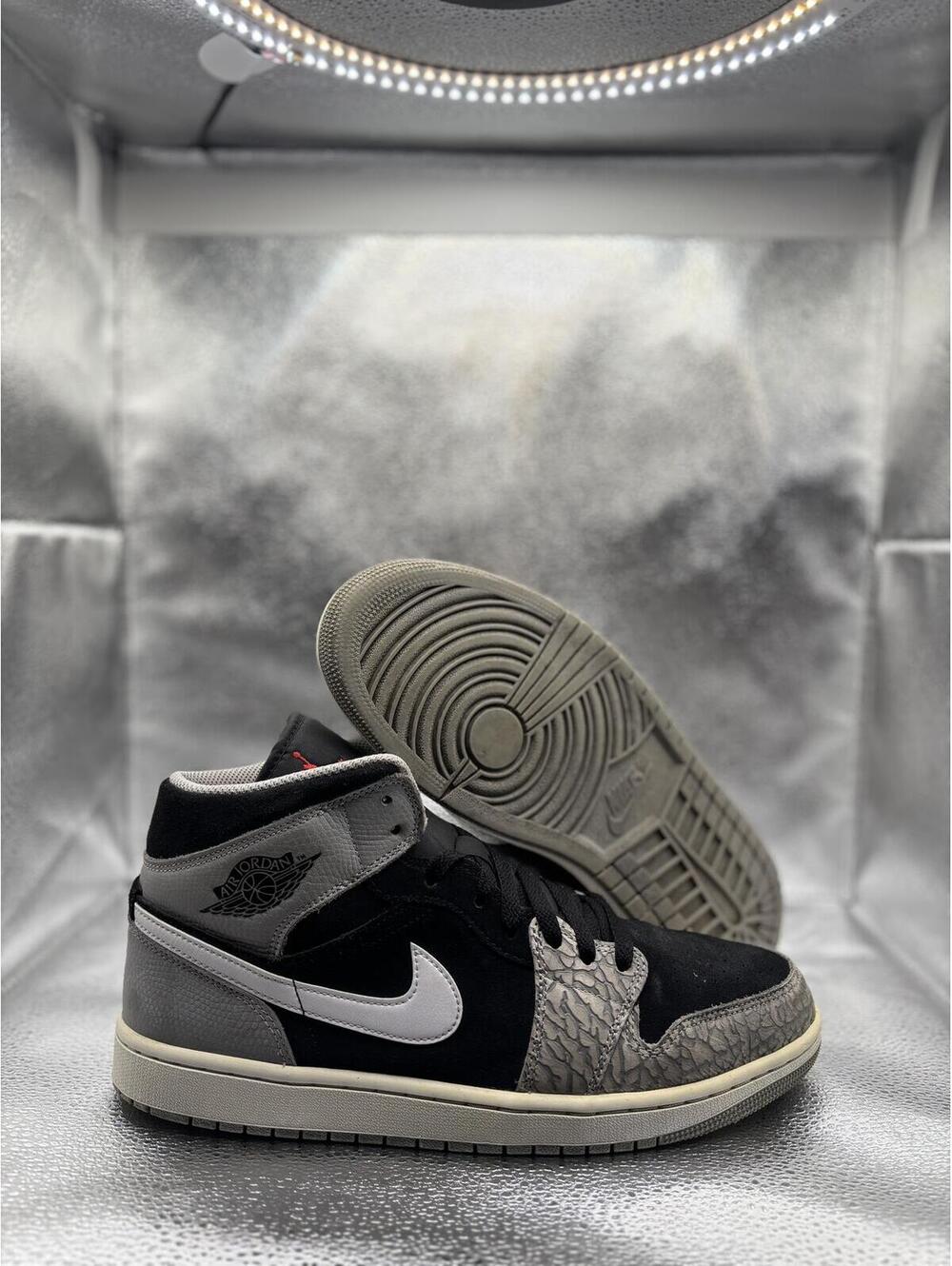 Air Jordan 1 mid se elephant print